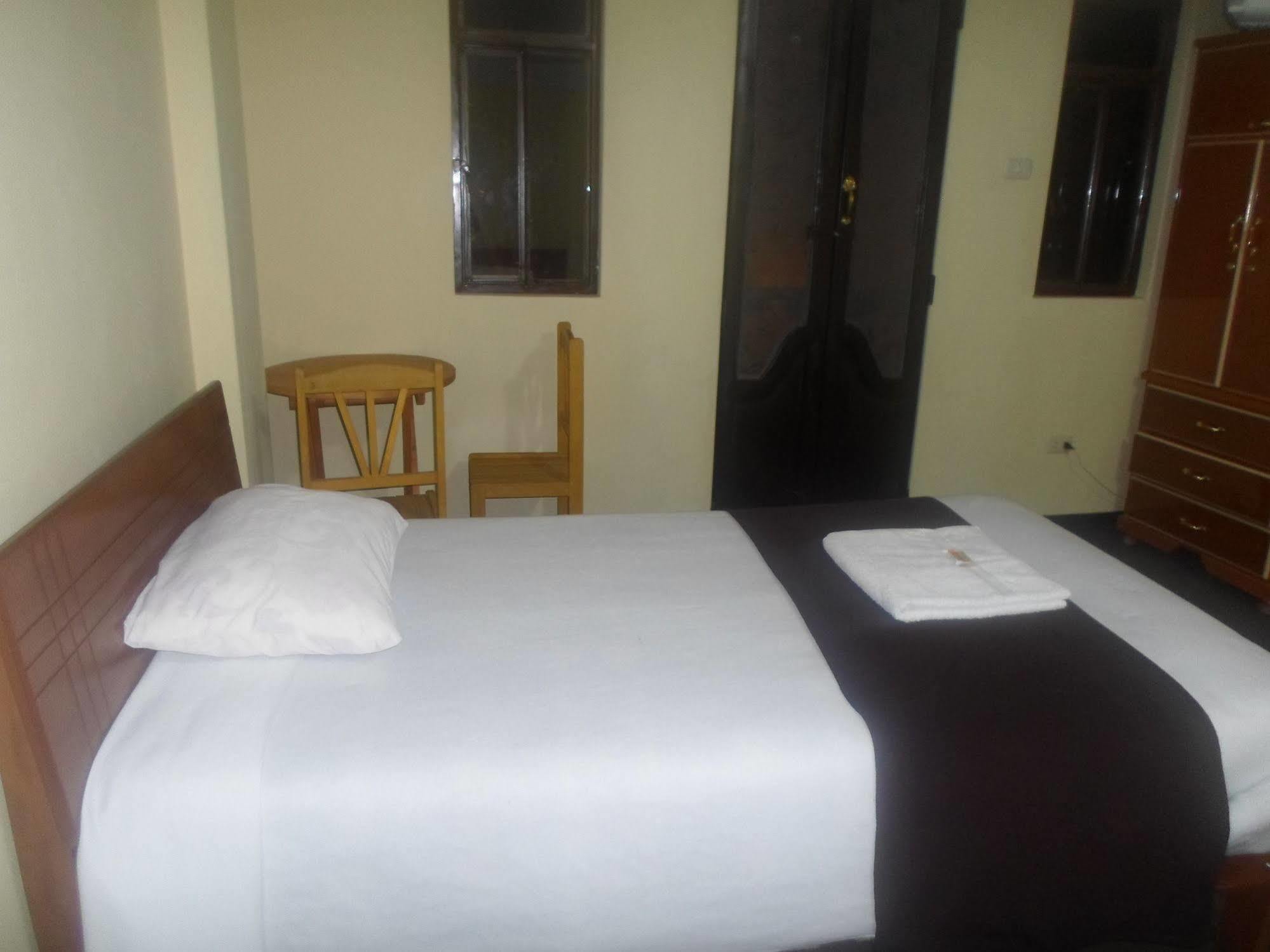 חוארז Hostal Casa Del Montanista מראה חיצוני תמונה